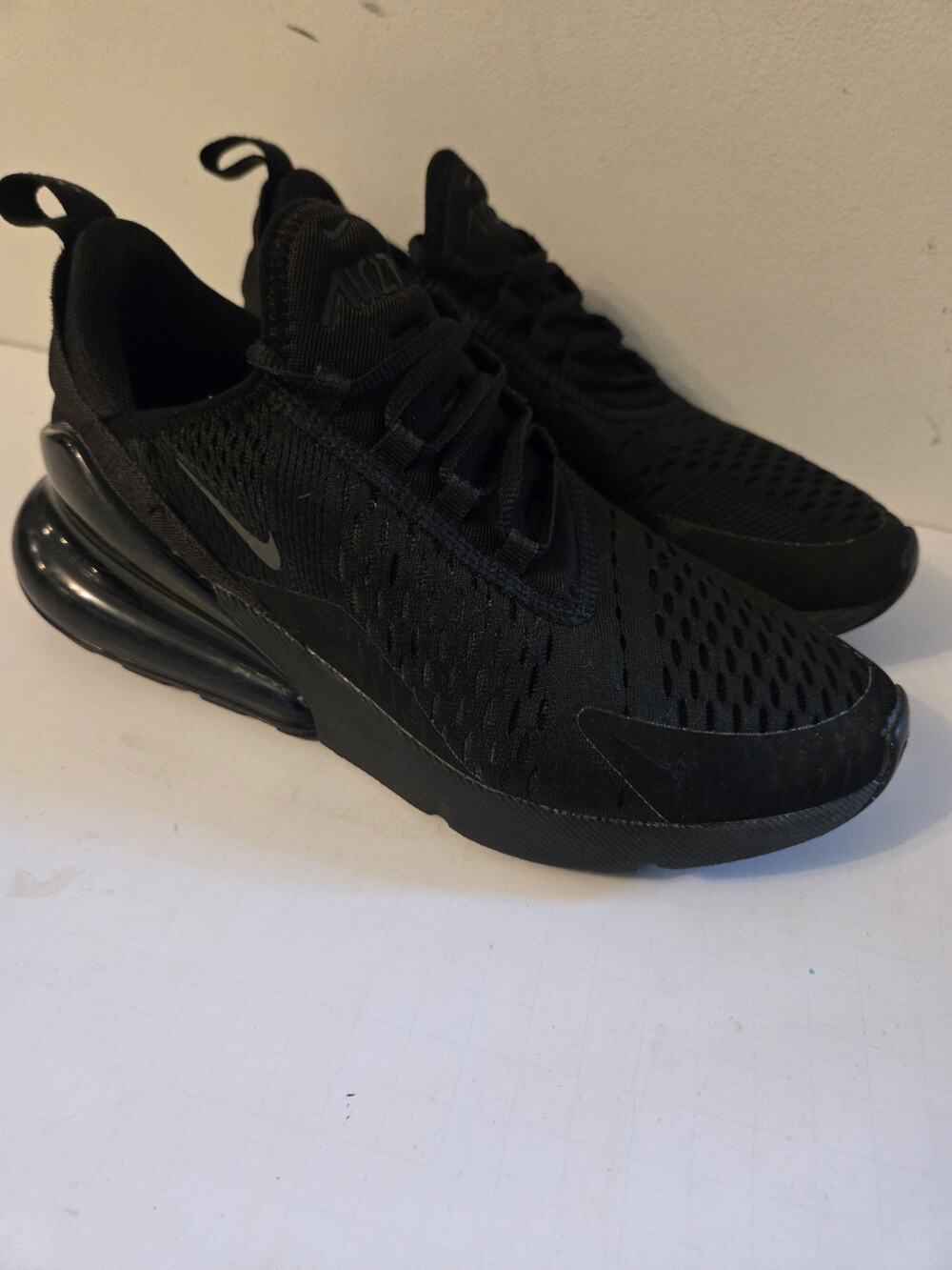 Nike Air Max 270 Triple Black/Black-Black Womens Lifestyle Shoes Comfort Size 8